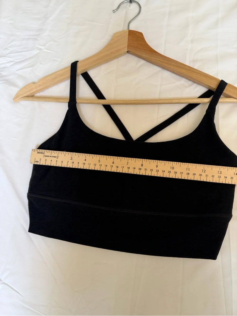 Vuori Black Cross-Back Sports Bralette